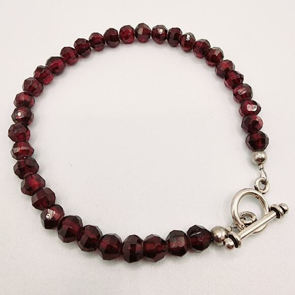 Faceted Garnet Bracelet • Sterling Silver Toggle Clasp • January Birthstone - Picture 5 of 7